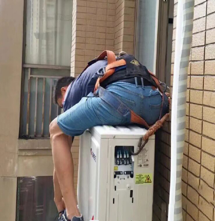 振安空调移机